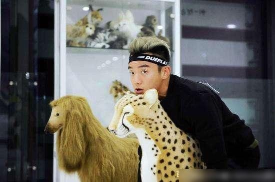  从未|郑恺从未缺席过任何一期《奔跑吧》，足以证明他是懂得感恩的人