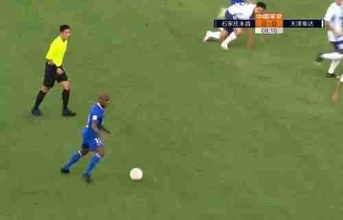  没错|再这样就出去？马宁严厉回击质疑，高水平判罚该认可，这球他没错