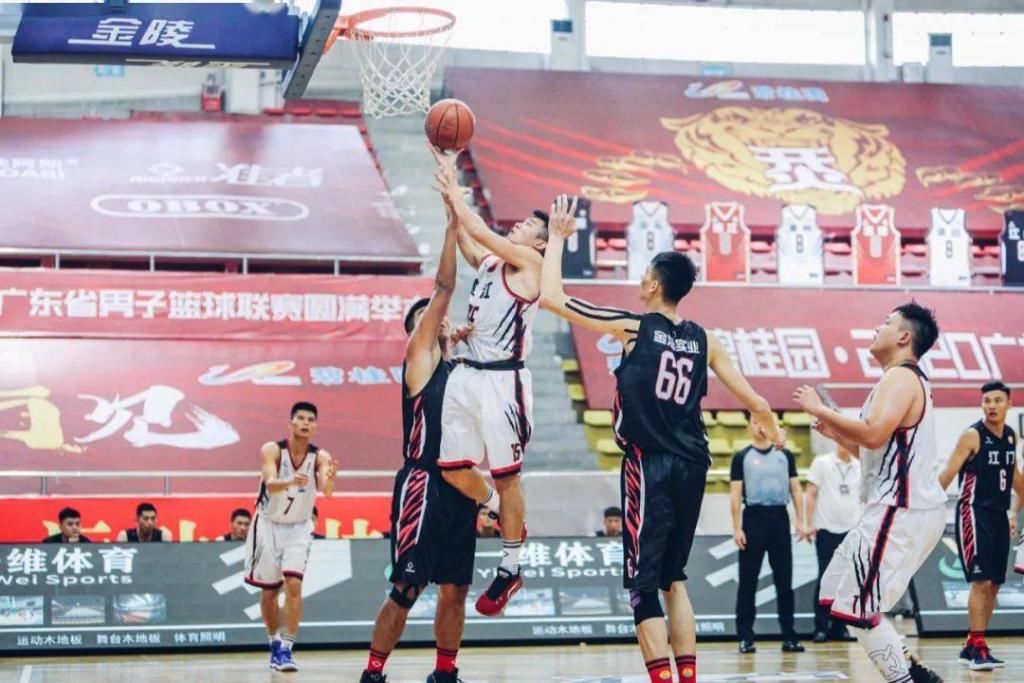  比赛|广东联赛第五日 | 龚嘉龙35+10+19，顺德胜佛山锁定八强