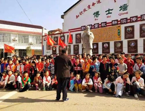  村里|中国学霸村：走出26名博士，128名硕士，659名大学生，是你家乡吗