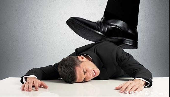  社畜|社畜不配被尊重对待吗？