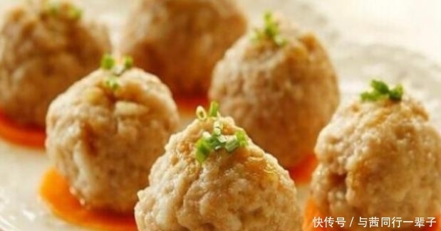 丸子|酱油蒸丸子,海带炖排骨,丝瓜虾仁,凉拌绿豆芽的做法