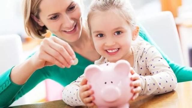 摆在|2020年新生儿数量将跌破1000万?现实问题摆在那,难怪都不愿生