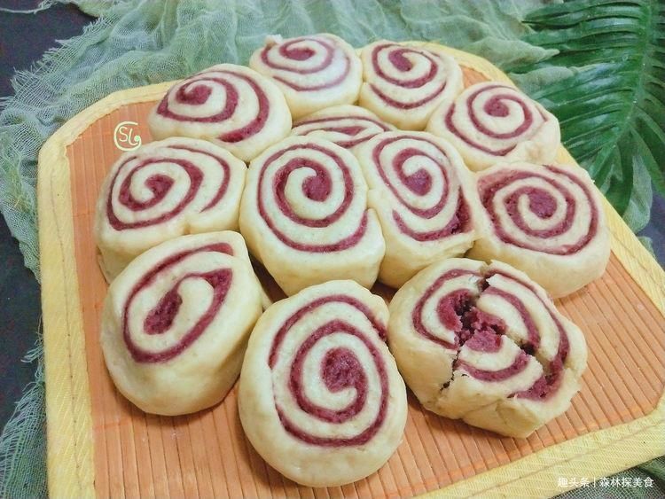 紫薯脆底花卷|我家主食换着花样做,家人都爱吃,酥脆又暄软,好看更好吃