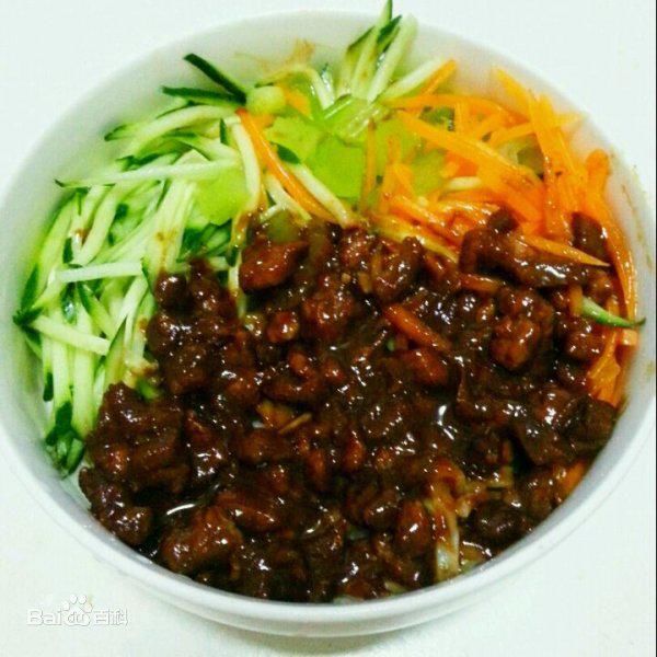  胃口|夏天，胃口最好的治愈就是一碗这样的炸酱面！《舌尖上的中国》让人想去吃！