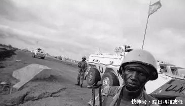 总统|此人59岁成总统, 在位仅4年被下属枪杀, 死后儿子成总统统治至今