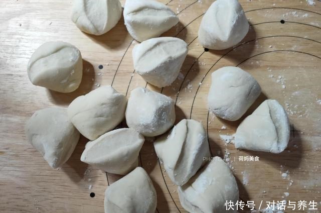 酱肉|教你在家做酱肉包,发面调馅详细做法分享,咸香好吃,三分钟学会