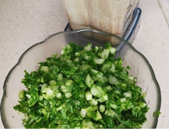  特别|夏天不知道该吃什么，看看菜汆豆腐行不行？我觉得特别解腻