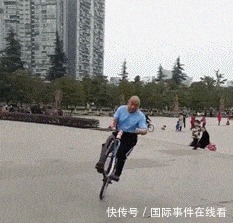 来撑|这伴娘怕不是来撑场子是来砸场子的吧!哈哈哈