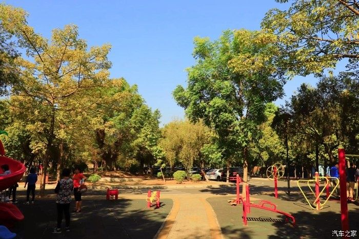  铠的|不论前路，勇于前行，途铠的用车体验及外观内饰细节分享！