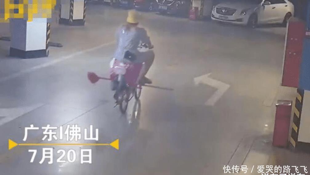  女子|女子发泄砸9辆车，凯迪拉克报废：让我男朋友赔！男子：不熟！