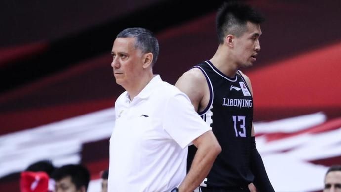 球员|末节仅得15分!比22分惨败更严重的是,辽宁球员被宏远打没了心气