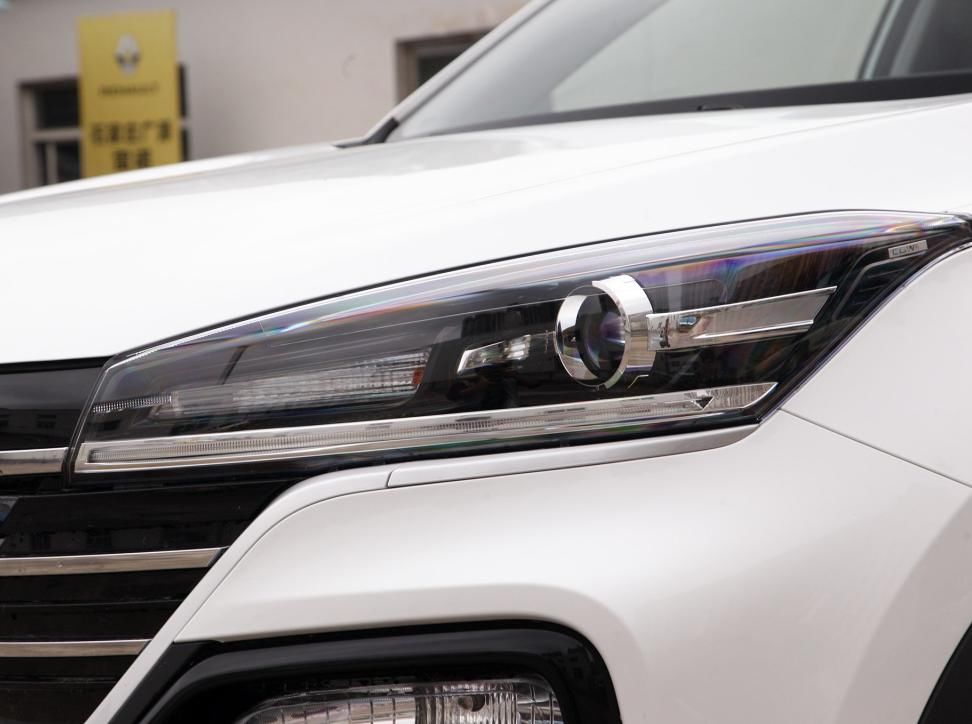  百姓|国产全新“百姓王”，比吉利博越漂亮，配贯穿尾灯，5.89万就带国六