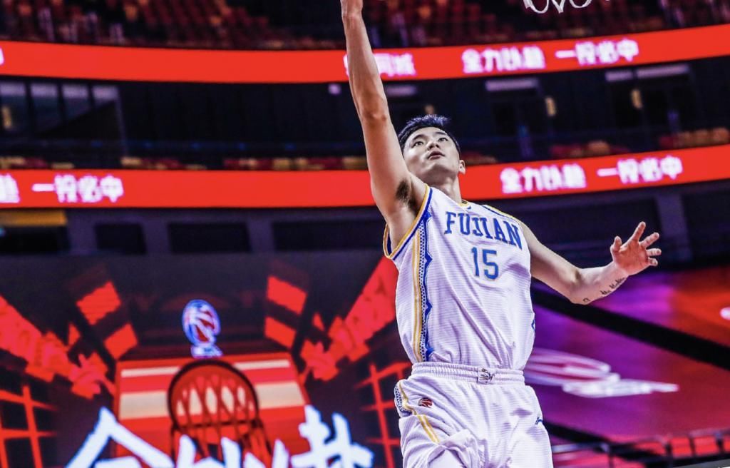  福建队|3场狂胜73分！CBA又一大黑马在狂飙，8战7胜，首发5将狂砍108分