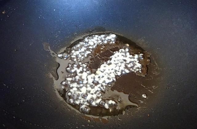  味道|秋天，这菜是味道最好的时候，这么做，颜色鲜艳口感好，最抢手