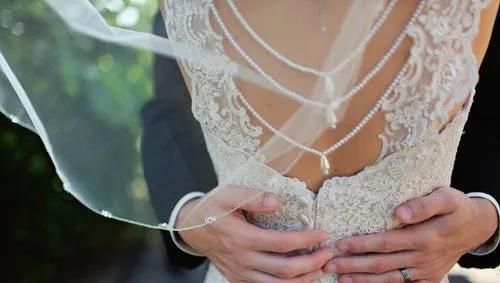 跟你结婚|婚前谈彩礼教程：让你们在谈钱同时还更相爱的方法