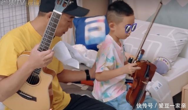刘璇|4岁儿子不会吐鱼刺,刘璇老公亲手挑,相比之下陈小春对儿子严格