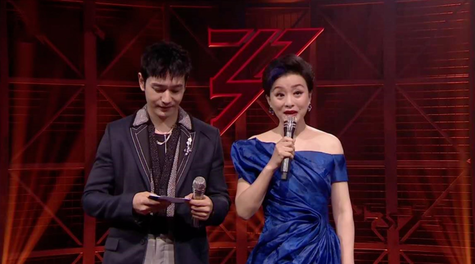 成团|《浪姐》成团夜口碑崩了,豆瓣评分下跌严重,深扒节目五大问题