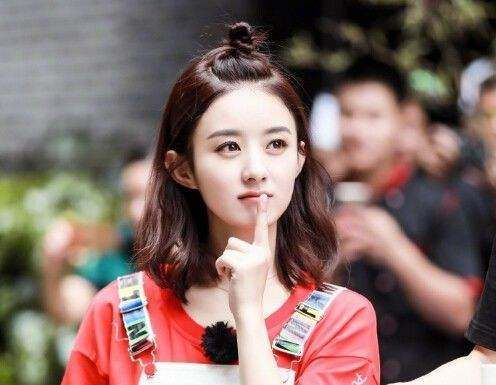 不少|艺人新媒体指数综艺排行:朱一龙第13,王一博第3,而第一竟然是她