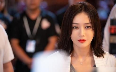  向晚|《怪你过分美丽》莫向晚为什么这么热衷于她的工作？她有得选吗！