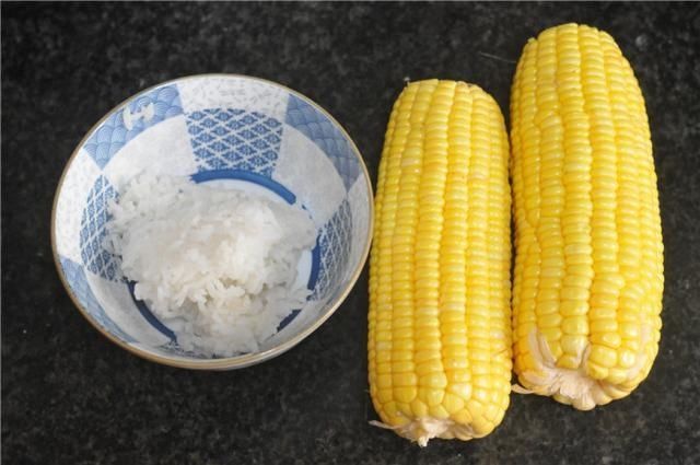  到底|饭店的玉米汁，丝滑浓稠太好喝？到底放了什么？小妙招全告诉你