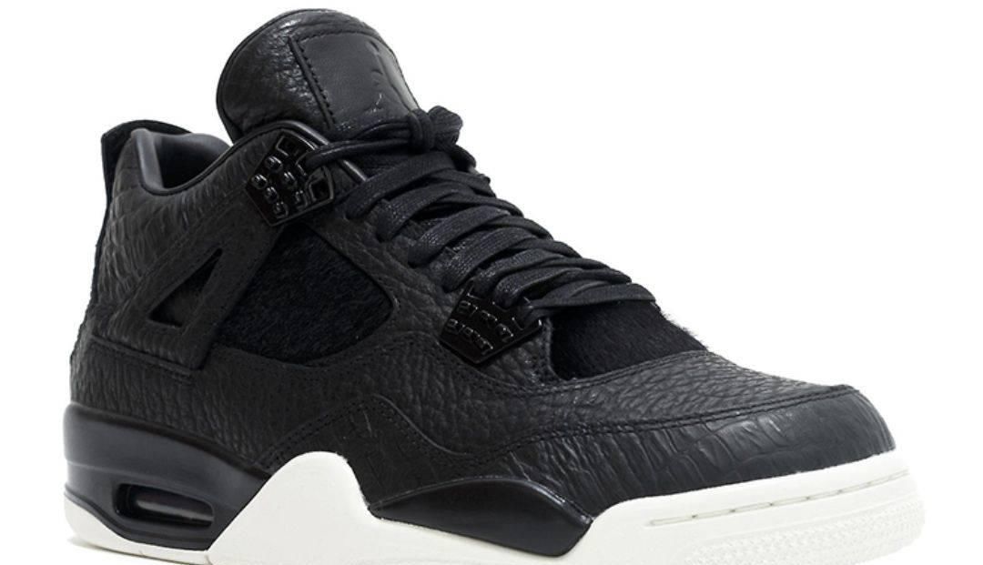  潘玮柏|吴亦凡在《中国新说唱》上脚AJ1 Mid！潘玮柏选择AJ4“黑白巅峰”！