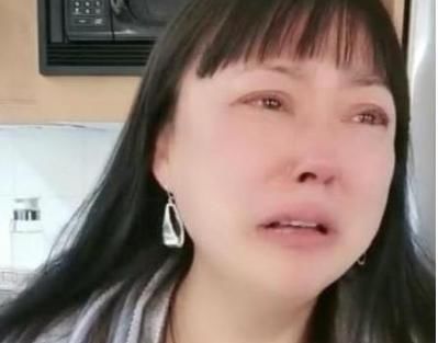  骗人|50岁李菁菁被曝与21岁老公诈骗千万，落泪回应：没骗人暂不退钱