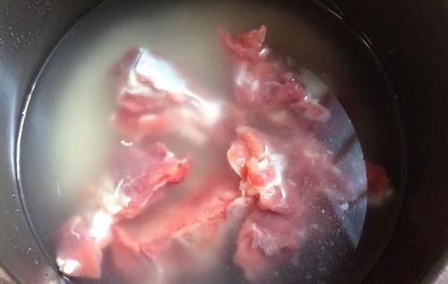  清心|夏天，常给孩子喝这粥，清心降火又补钙，每次都喝光2大碗