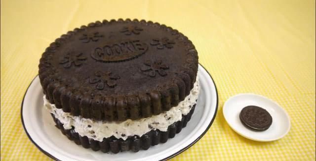 利奥炒冰激|被“玩坏”的奥利奥,你都吃过哪些奥利奥黑暗料理