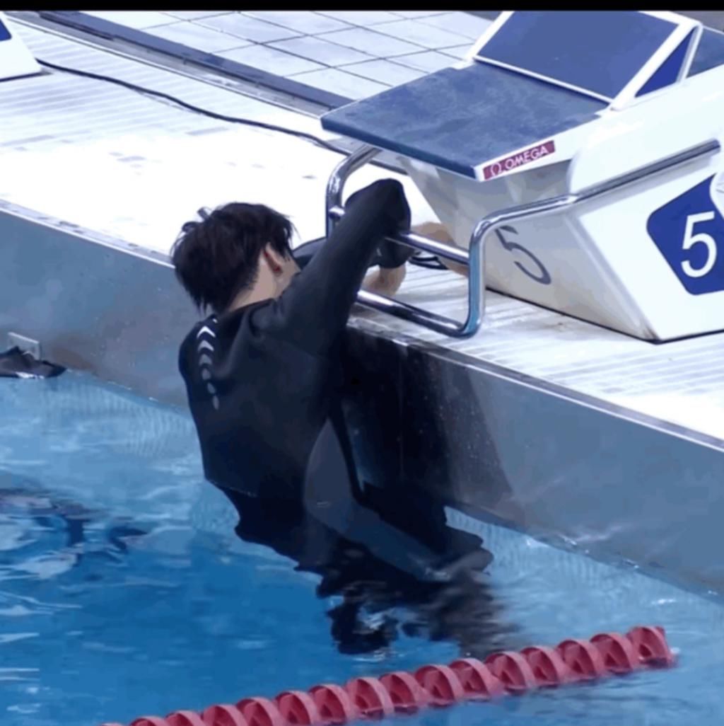  翟潇闻|R1SE翟潇闻 为了淘汰我而设定的游戏