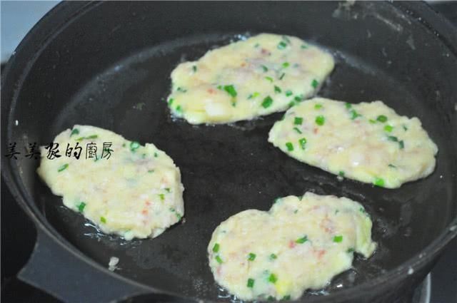  发面|不用发面、不用放水，煎饼就用它，松软可口特好吃，10分钟搞定