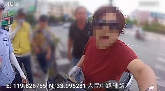 大妈|滨海这位大妈不戴头盔还彪悍抗法，并称“我女婿是你顶头上司”！