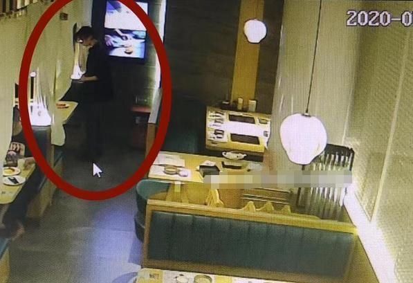 澎湃新闻|女顾客疑遭男性熟人“下药”，万幸碰到一位好店员