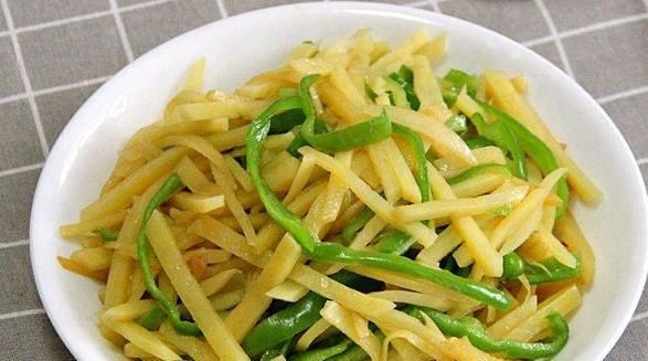  光盘|青椒和此物一起炒，比肉还好吃，上桌就光盘，软化血管，早食早好