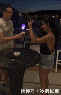  就别|GIF搞笑趣图: 亲爱的那不是爱情, 你就别看了