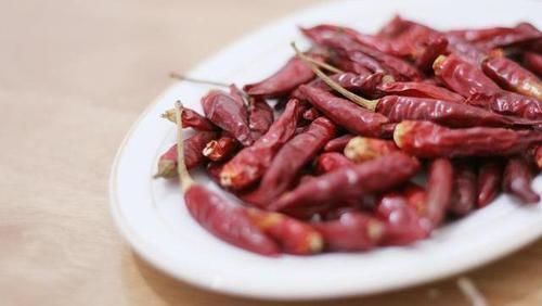  扩张|天然“降压药”就在身边，早晚喝一杯，扩张血管，血压“乖乖”降