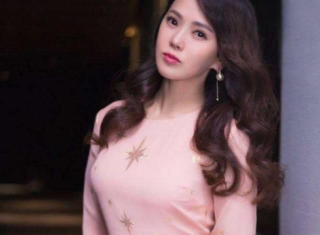  霏霏|《乘风破浪的姐姐》最后分组惹争议，王霏霏成为大热门