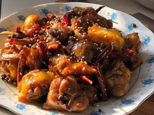 饭菜|全家都超级爱吃的下饭菜,麻辣过瘾,配上啤酒,那滋味,绝了!