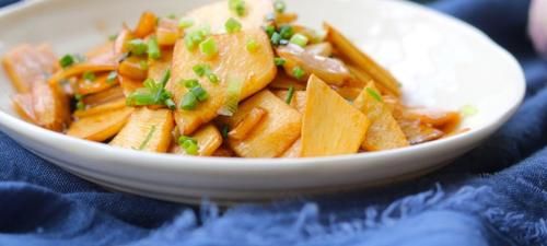  高笋|7月，别老吃豆角茄子，它肉白如玉，清爽可人，夏天吃能清暑解烦