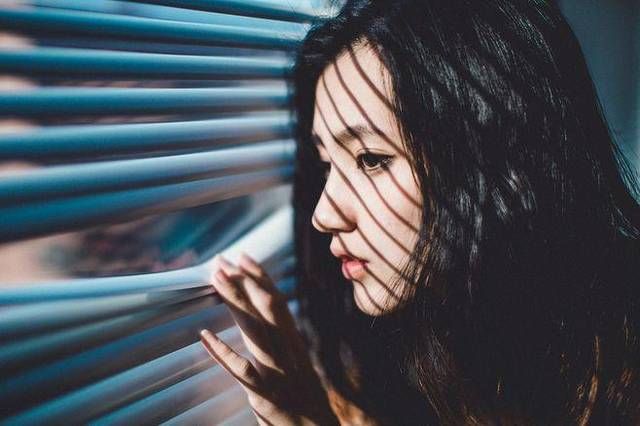  女孩|14岁00后女孩亲手把吸毒父亲送入监狱：你们放过我吧