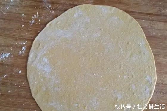 撒上一层干|营养还是蒸的好!好吃不上火,千层红薯糕,层次丰富,蓬松柔软
