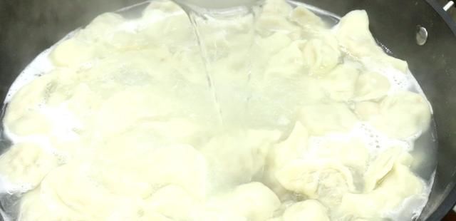 便宜|秋天吃饺子,用这3样调馅没想到这么香!鲜嫩多汁、好吃还便宜