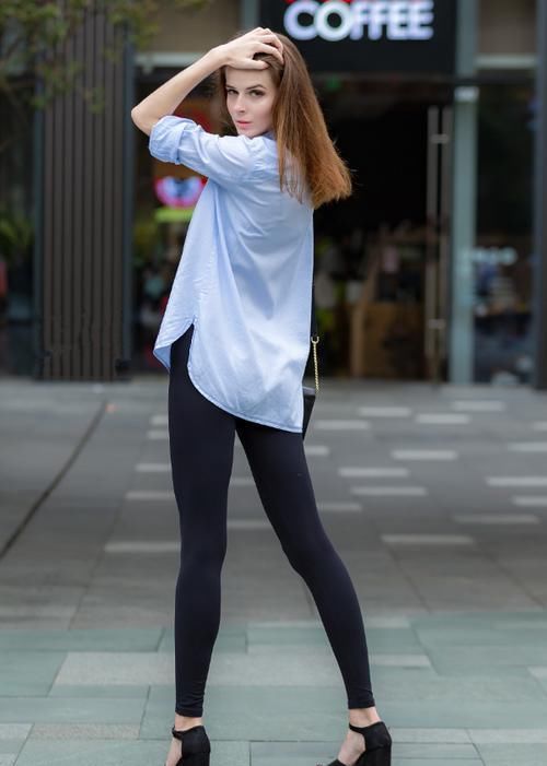  大概|大概是全网穿衬衫最好看的小姐姐，种族优势我酸了，甜酷满分