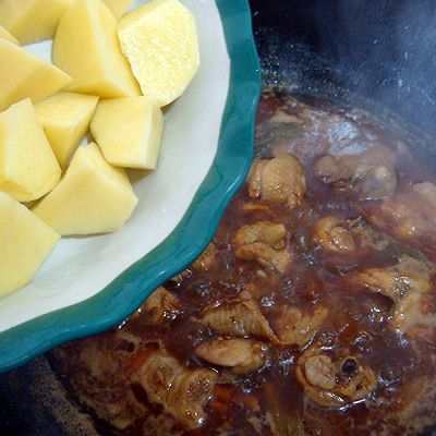  沙茶|沙茶酱烧土豆鸡块