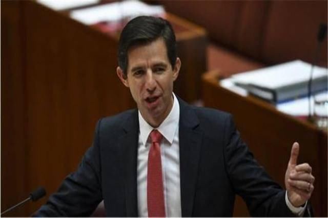  代价|反华代价来了！新西兰抢走乳制品，巴西拿下铁矿石，澳洲懵了