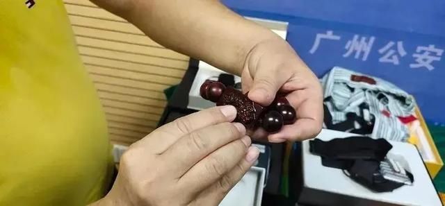  小心|人民币、矿泉水、保温杯，这些地方的偷拍必须小心！