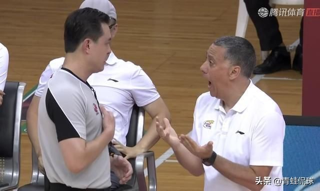 最低|辽篮总决赛第一场球员表现评分,教练组得分最低