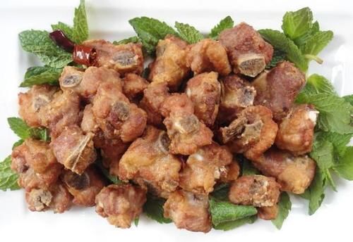 排骨|煮排骨时加一物,邻居都闻到香味,上桌分分钟被吃光!