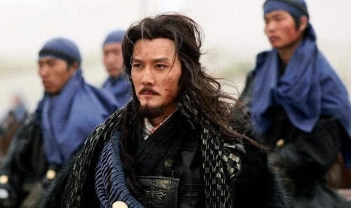 咋样|历史上最高的悬赏,10万斤黄金和5万封户买一条命,结果咋样了?