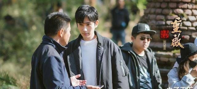  重启的片头|有媒体说“细思极恐”，有媒体说“笑点满满”！《重启》闹哪样？